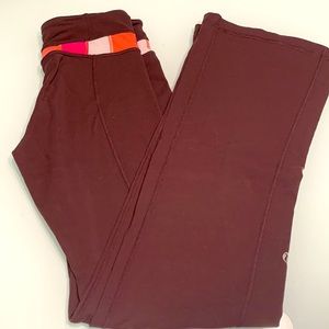 LULULEMON workout pants.